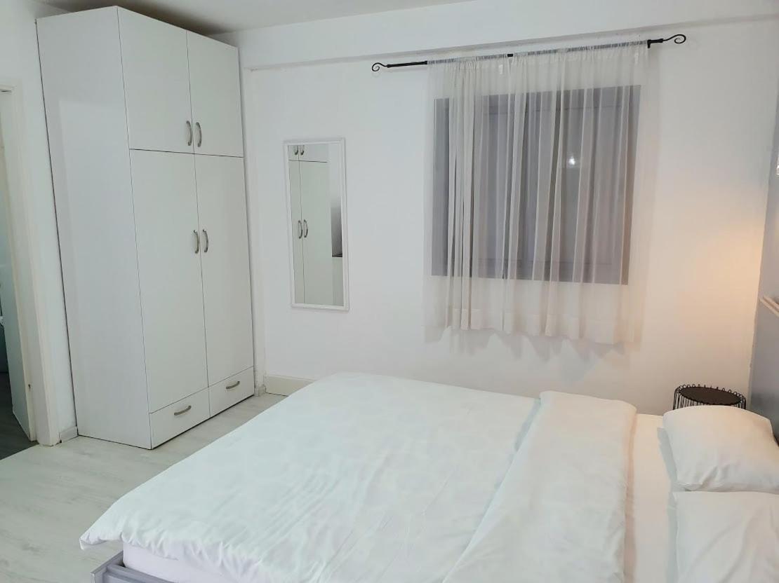 Sharvit Hakesem Villa Livnim Buitenkant foto