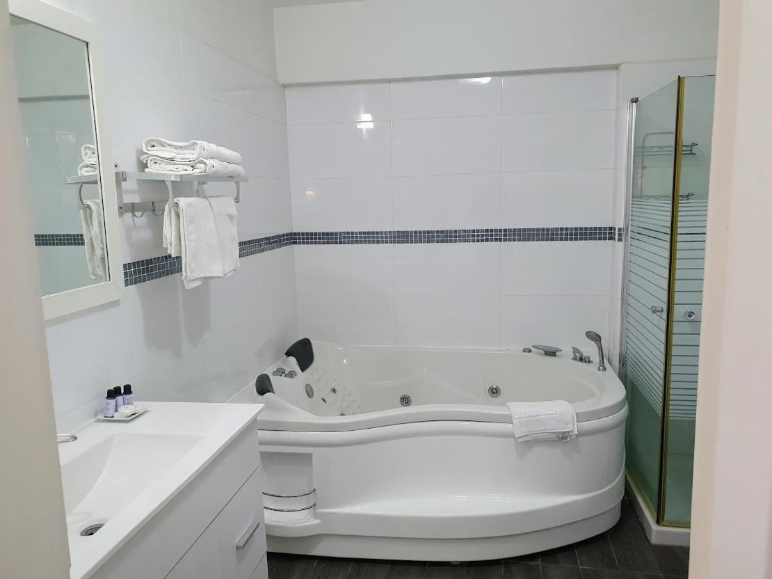 Sharvit Hakesem Villa Livnim Buitenkant foto